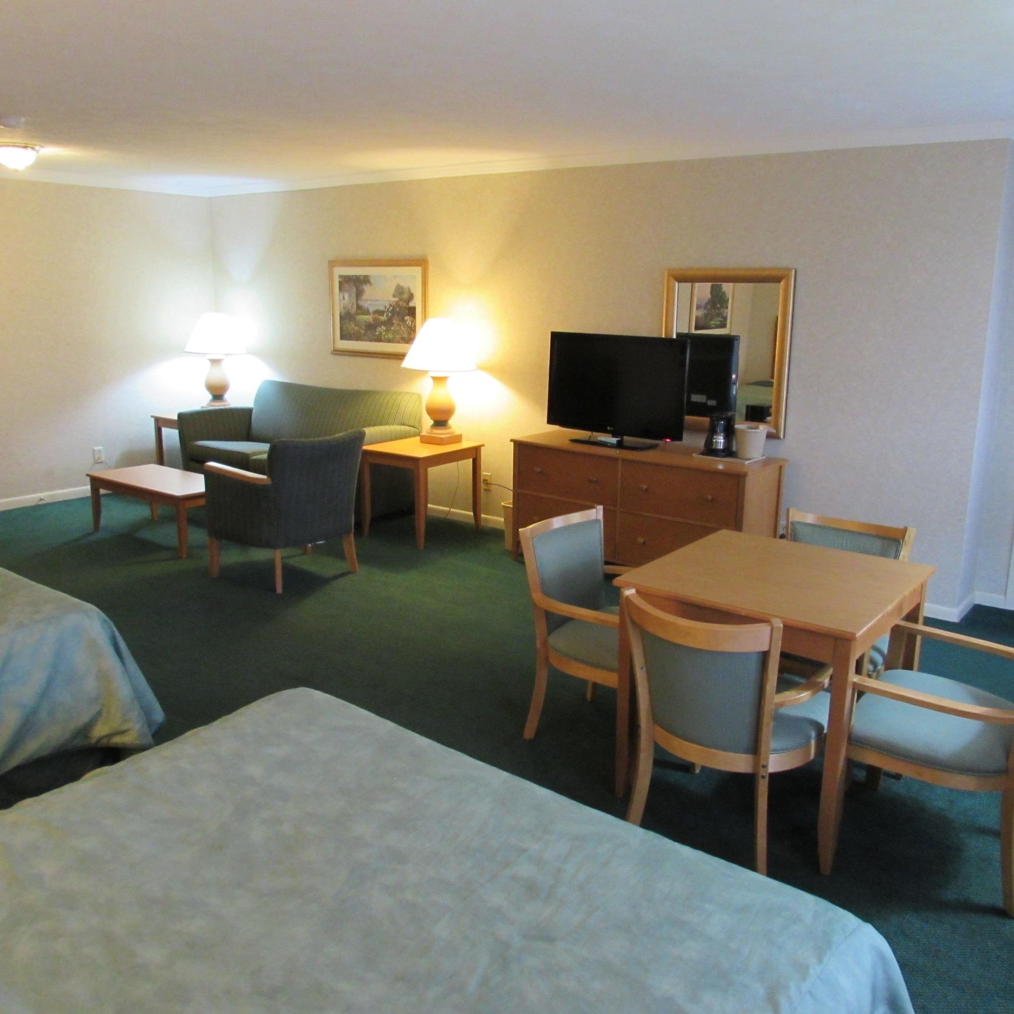 Magnuson Grand Pioneer Inn And Suites Escanaba Εξωτερικό φωτογραφία