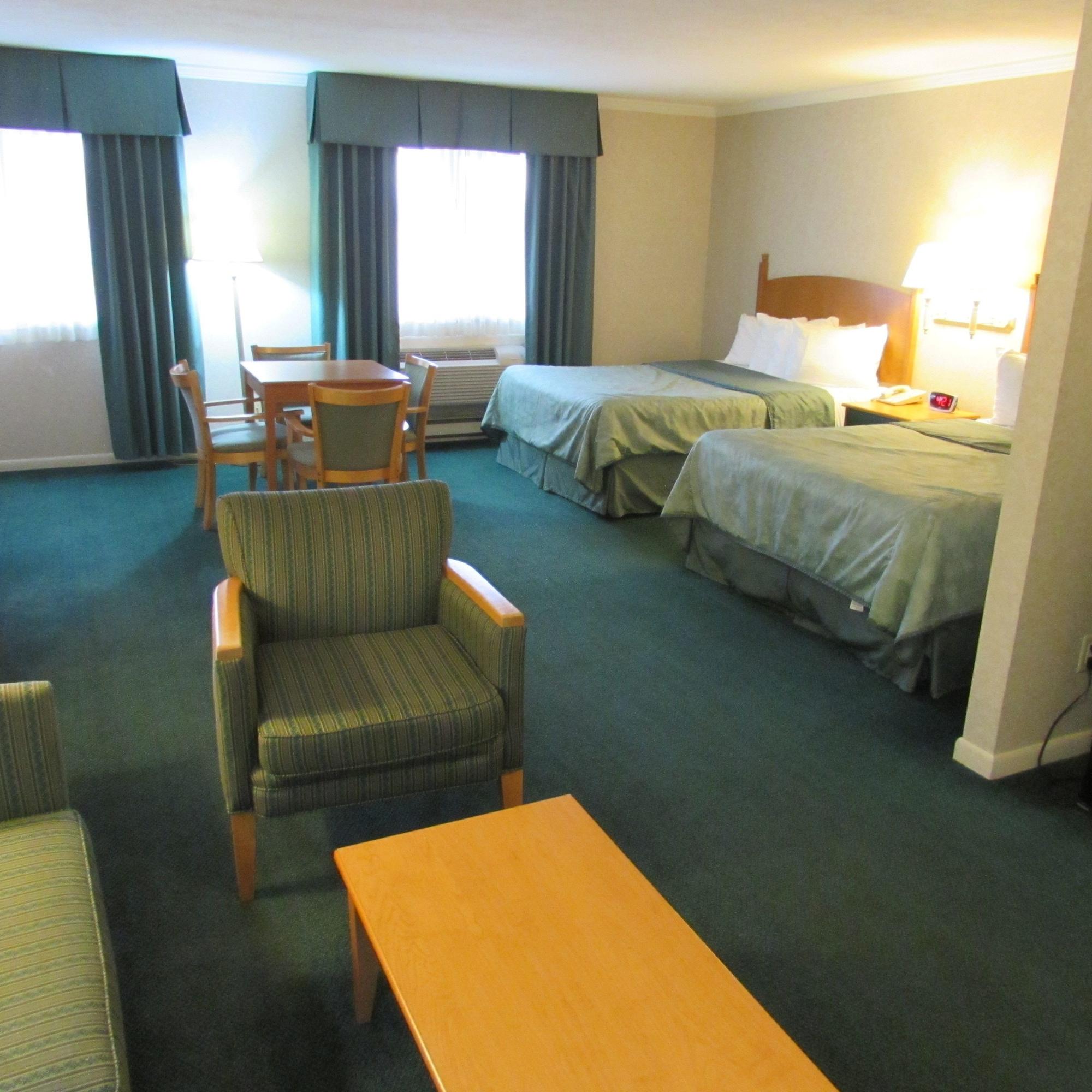 Magnuson Grand Pioneer Inn And Suites Escanaba Εξωτερικό φωτογραφία