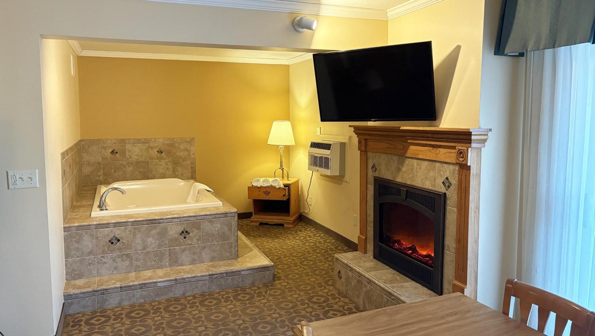 Magnuson Grand Pioneer Inn And Suites Escanaba Εξωτερικό φωτογραφία