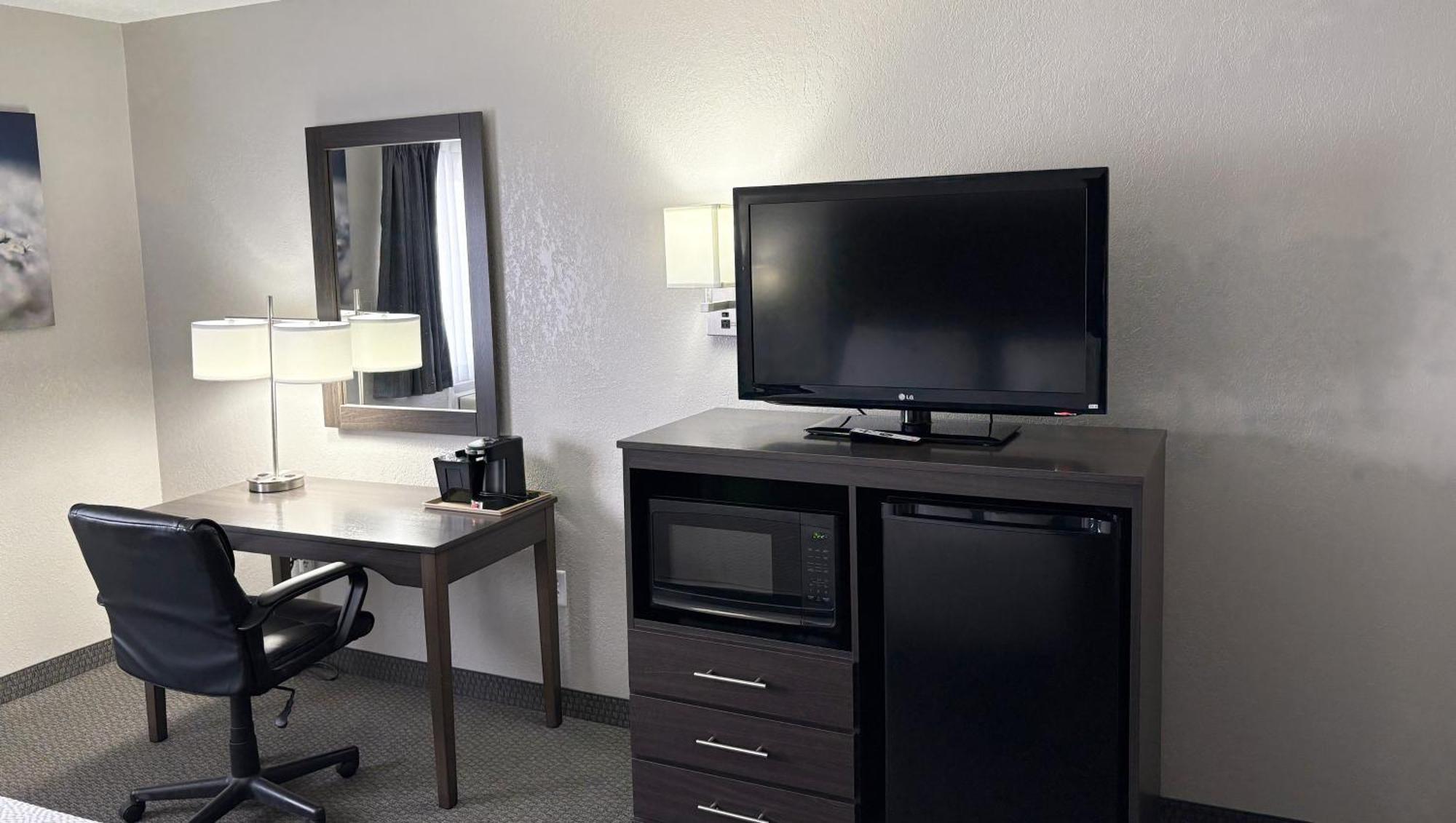Magnuson Grand Pioneer Inn And Suites Escanaba Εξωτερικό φωτογραφία