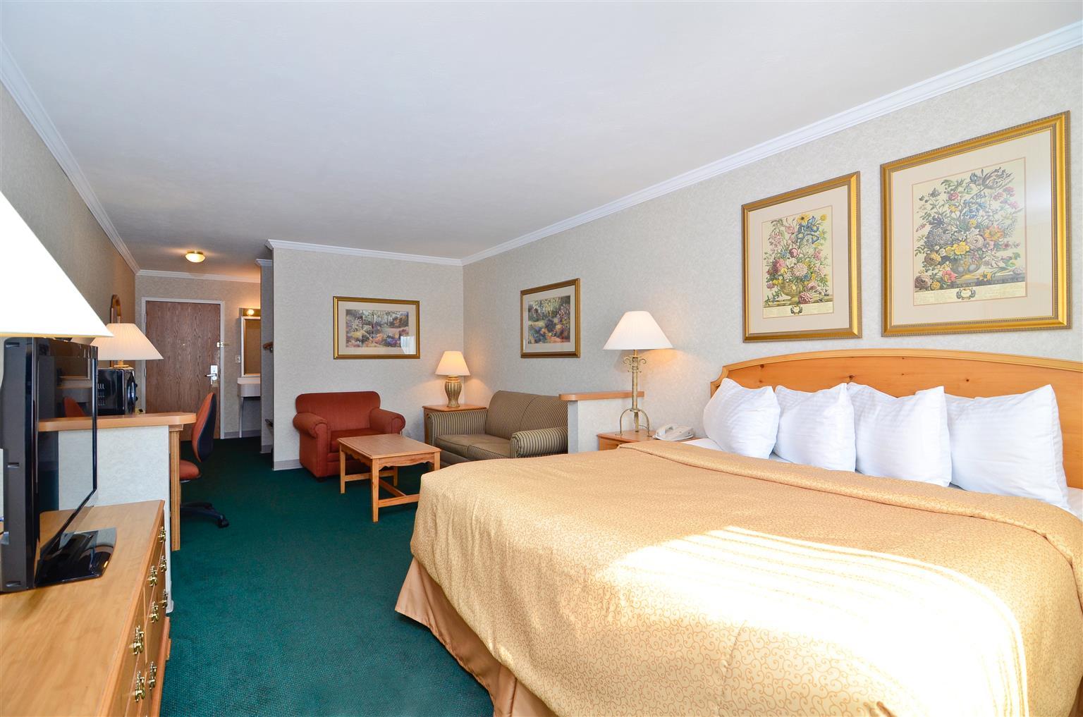 Magnuson Grand Pioneer Inn And Suites Escanaba Εξωτερικό φωτογραφία