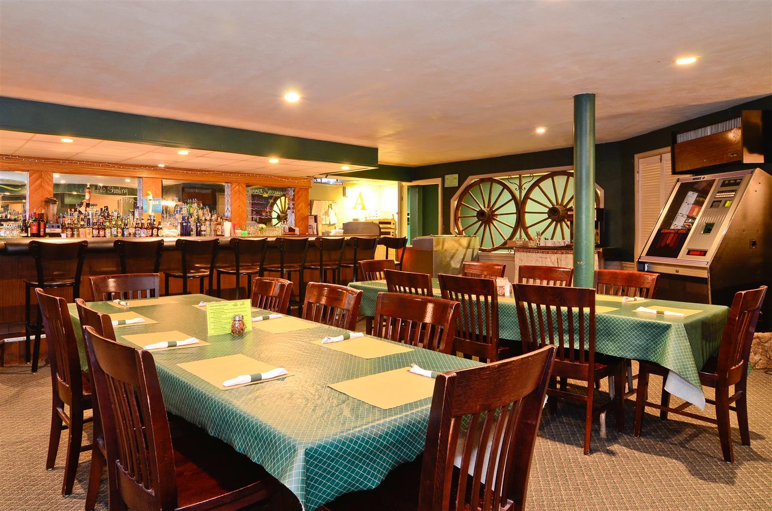 Magnuson Grand Pioneer Inn And Suites Escanaba Εστιατόριο φωτογραφία